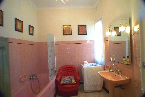 1750.Dante Bathroom.jpg